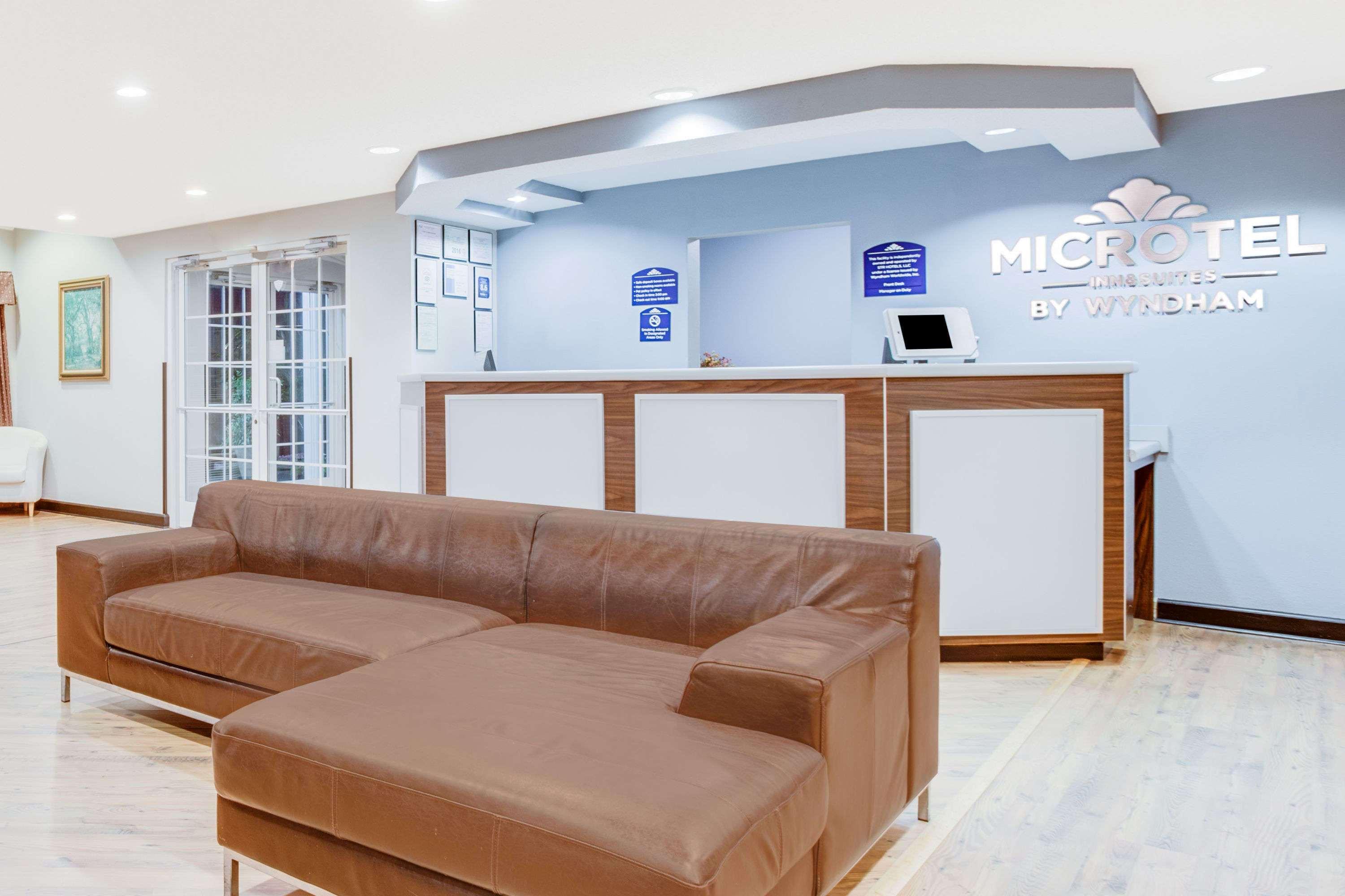 Microtel Inn & Suites Columbus North Zewnętrze zdjęcie