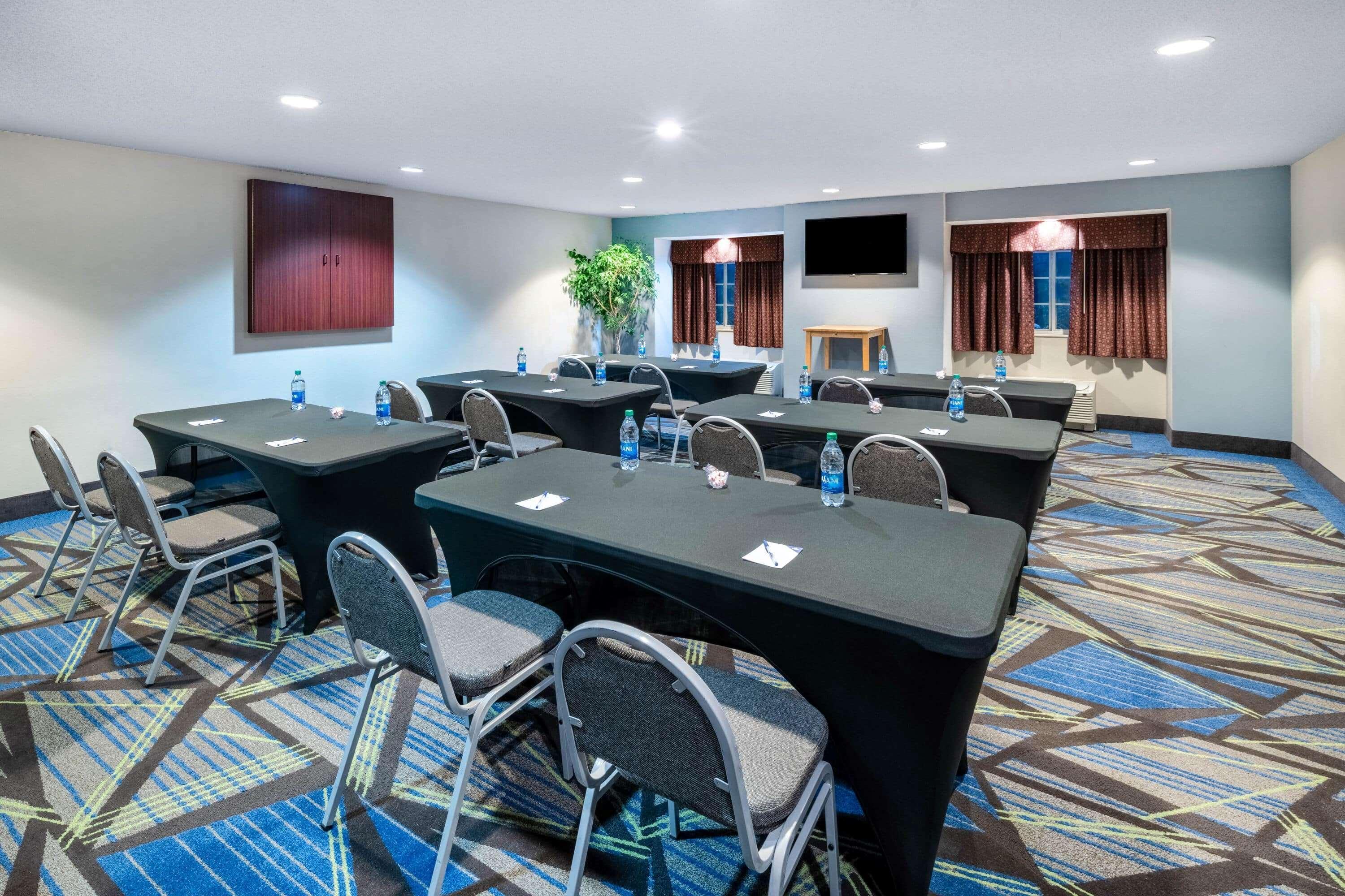 Microtel Inn & Suites Columbus North Zewnętrze zdjęcie
