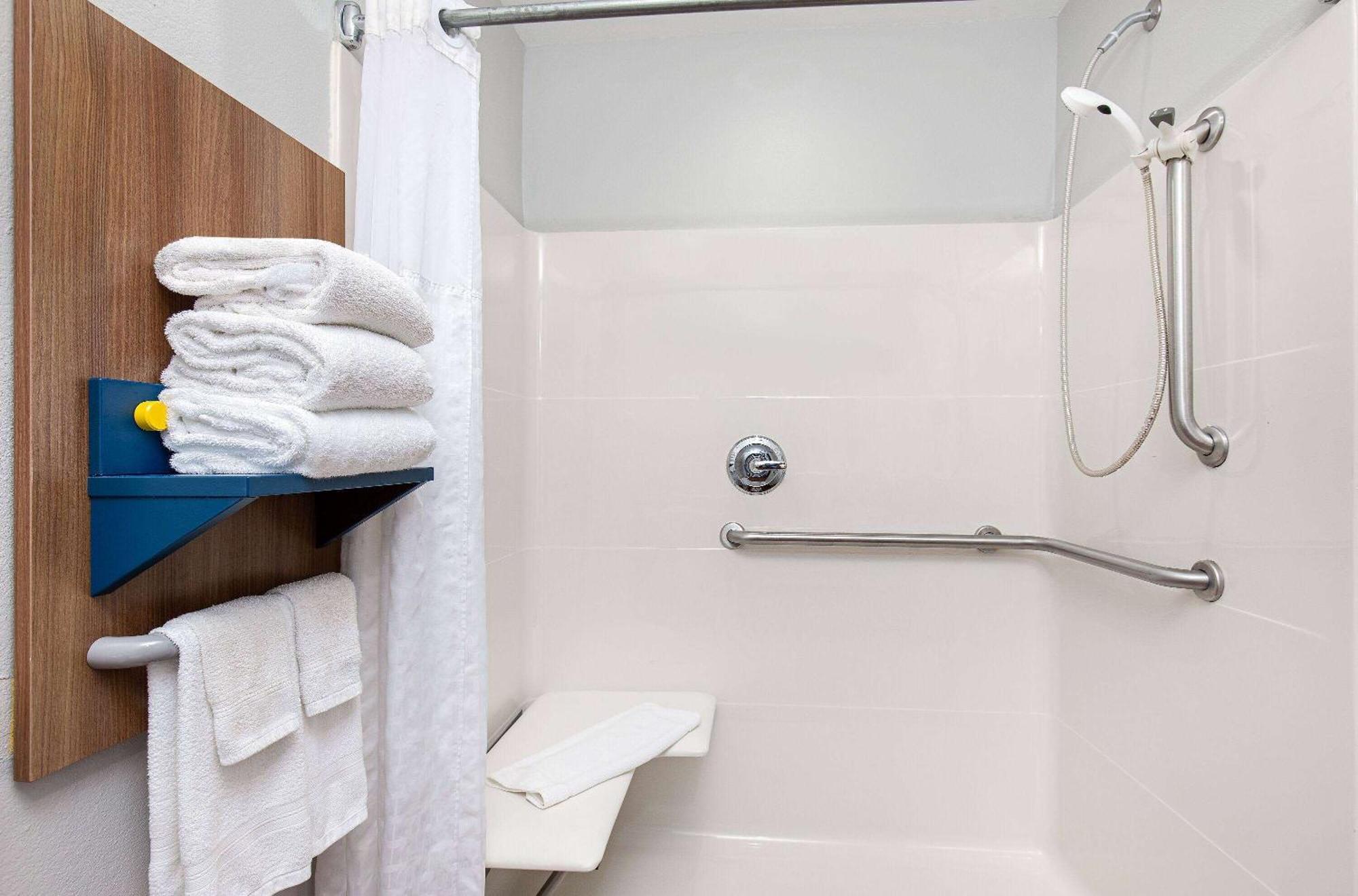 Microtel Inn & Suites Columbus North Zewnętrze zdjęcie
